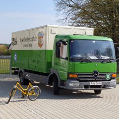 Polizei-Lkw Polizei-Lkw